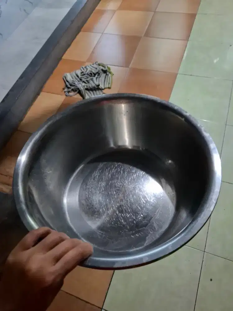 BASKOM STAINLESA TEBAL UK 28CM