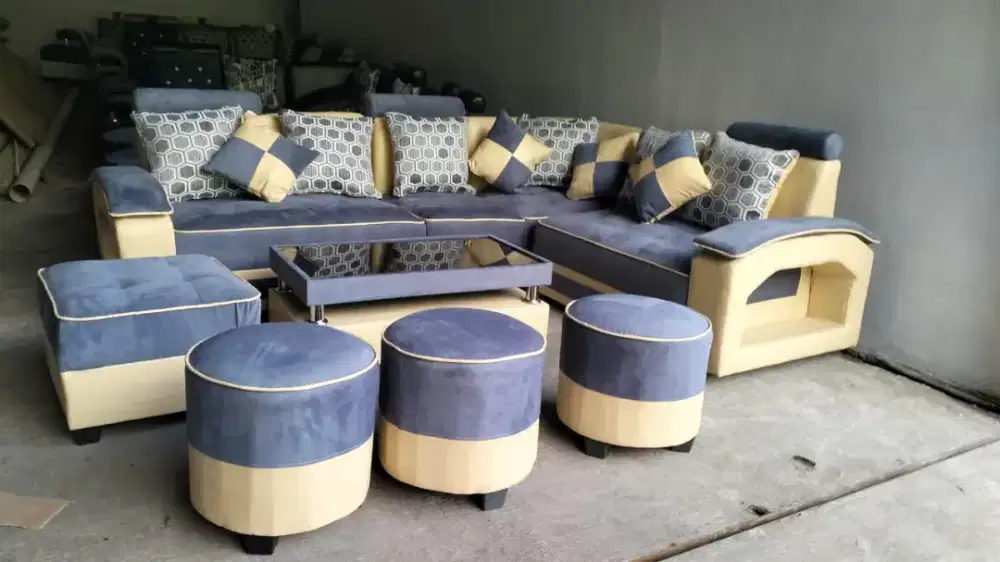 Sofa beranak bulat abu putih