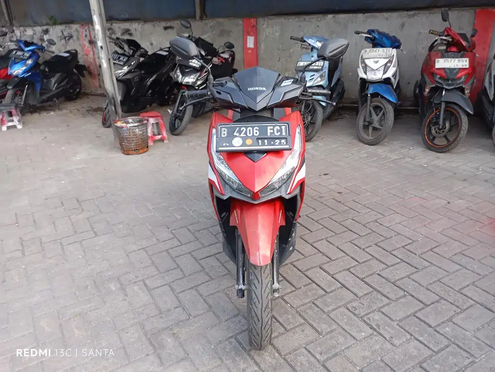 Honda Vario 125 LED old Tahun 2015 Surat Komplit