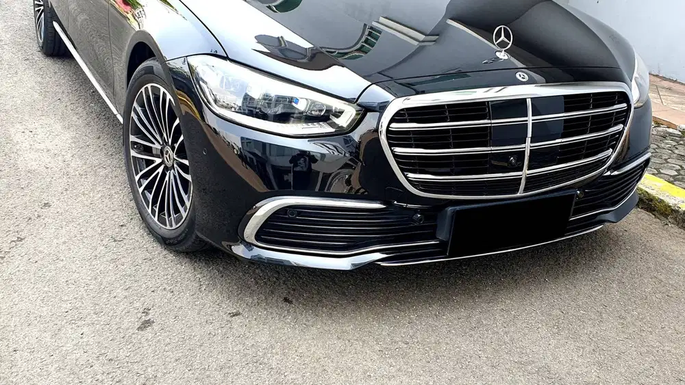 Mercedes Benz Mercy S450 4Matic V223 Black On Brown 2023 LIKE NEW