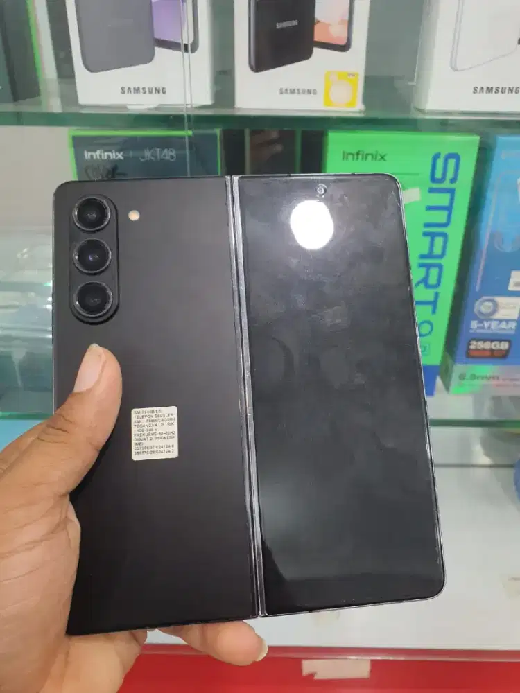 Samsung Z fold 5 12/256 gb black lengkap full ori