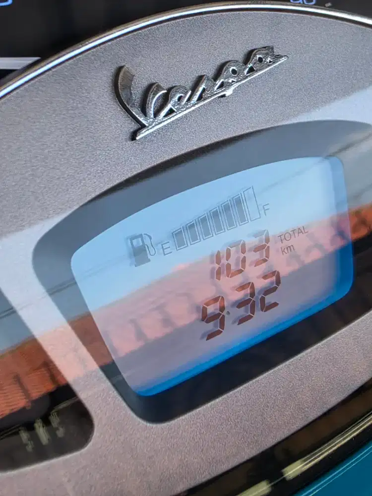 Primavera 150 iget abs colour vibe edition km 100 perak gress like new