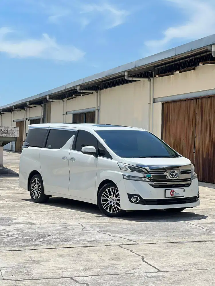 Toyota Vellfire G 2.5 2016