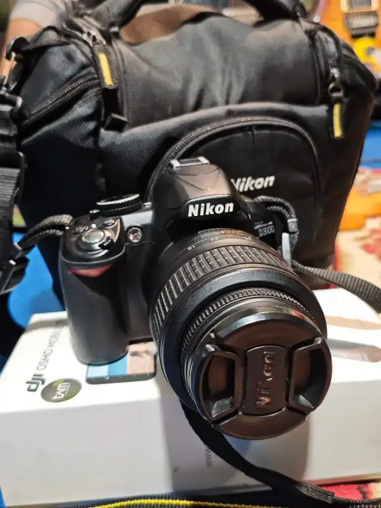 Kamera DSLR Nikon D3100