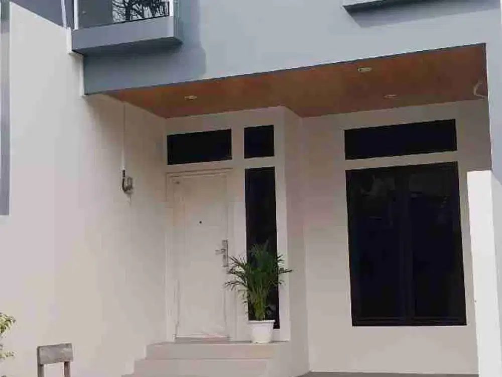 Di Jual Rumah Modern Minimalis di Jalan Ekonomi Jakarta Pusat