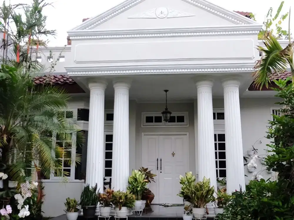 Dijual Rumah 2 Lantai di Pondok Indah, Jakarta Selatan