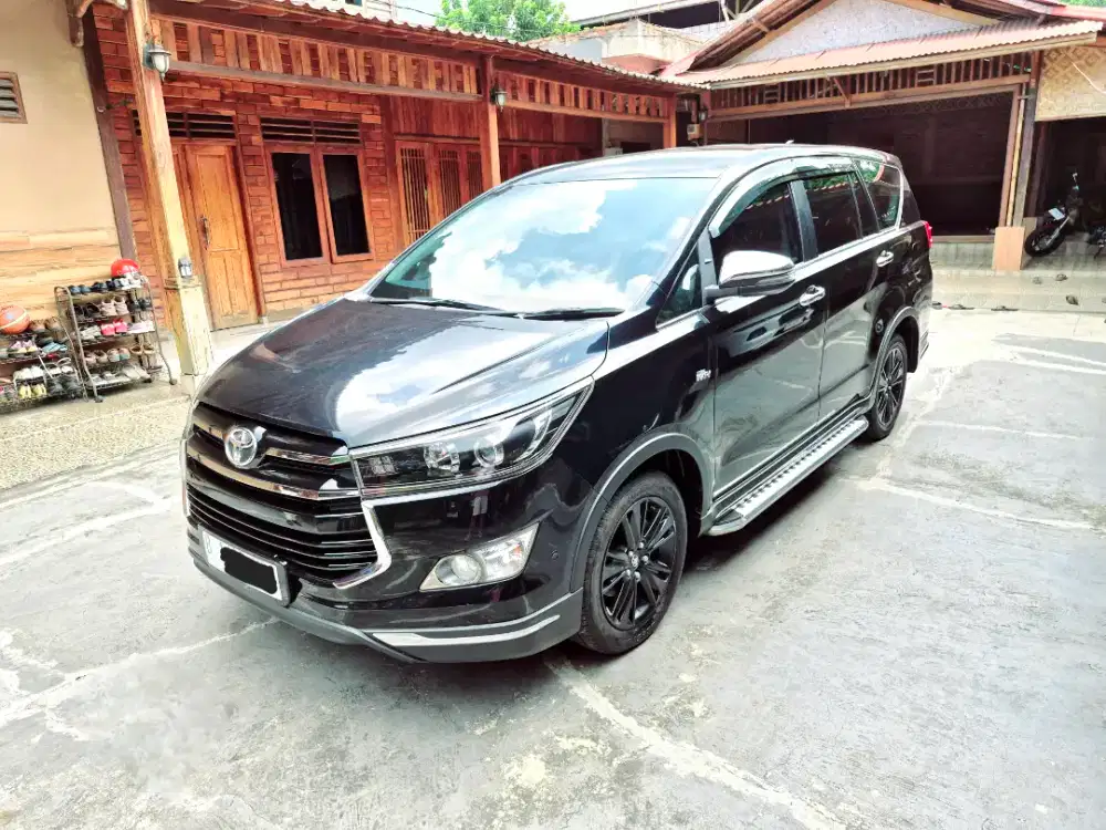 KM 20RB! TOYOTA INNOVA VENTURER 2.0 MANUAL 2018 BENSIN NIK 2017 GRESH