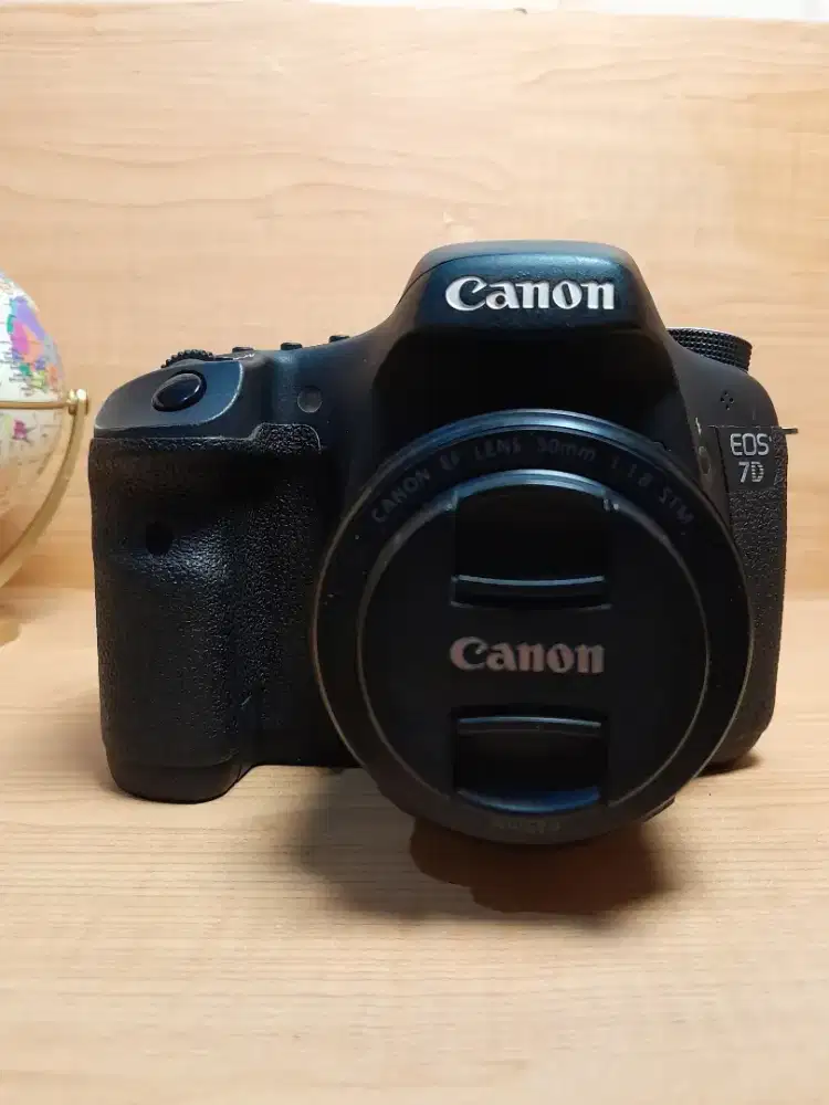 CANON EOS 7D & FIX STM MULUS BERGARANSI