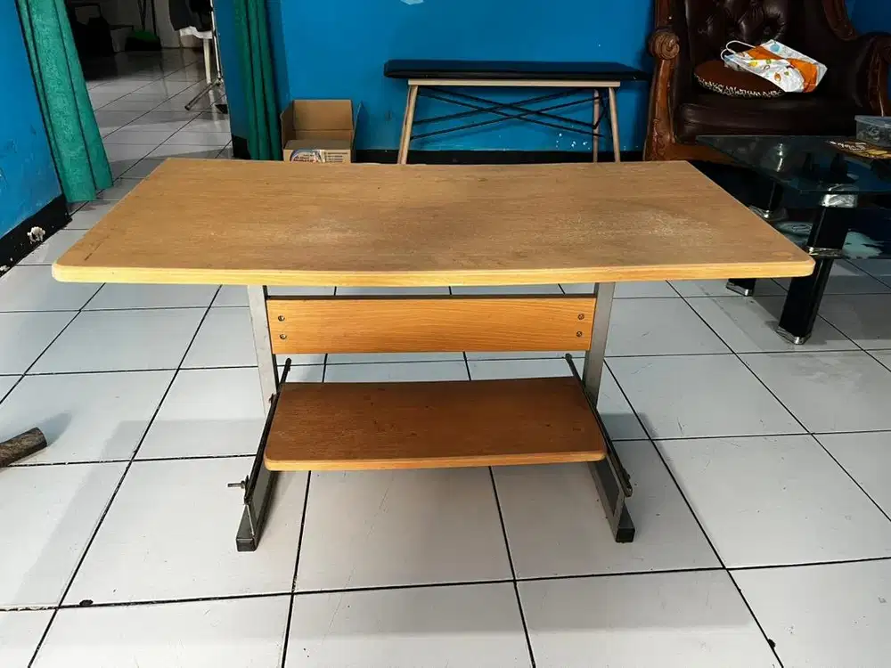 Meja Belajar Meja Laptop Meja TV Rumah Kosan Kontrakan