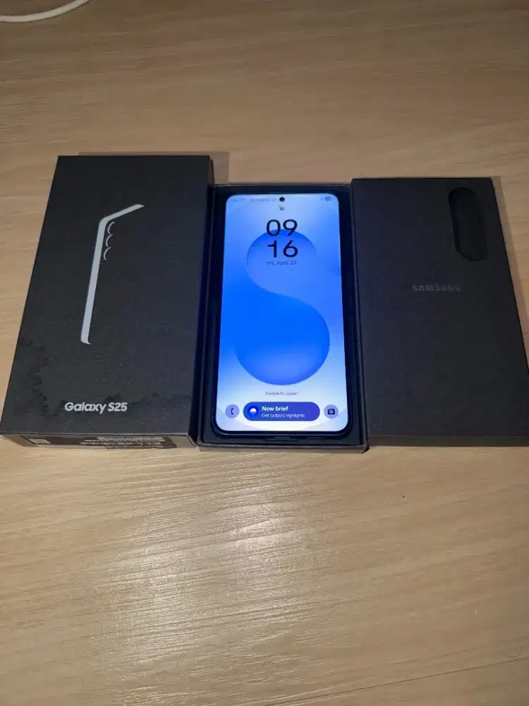 Samsung S25 12/256 Nett