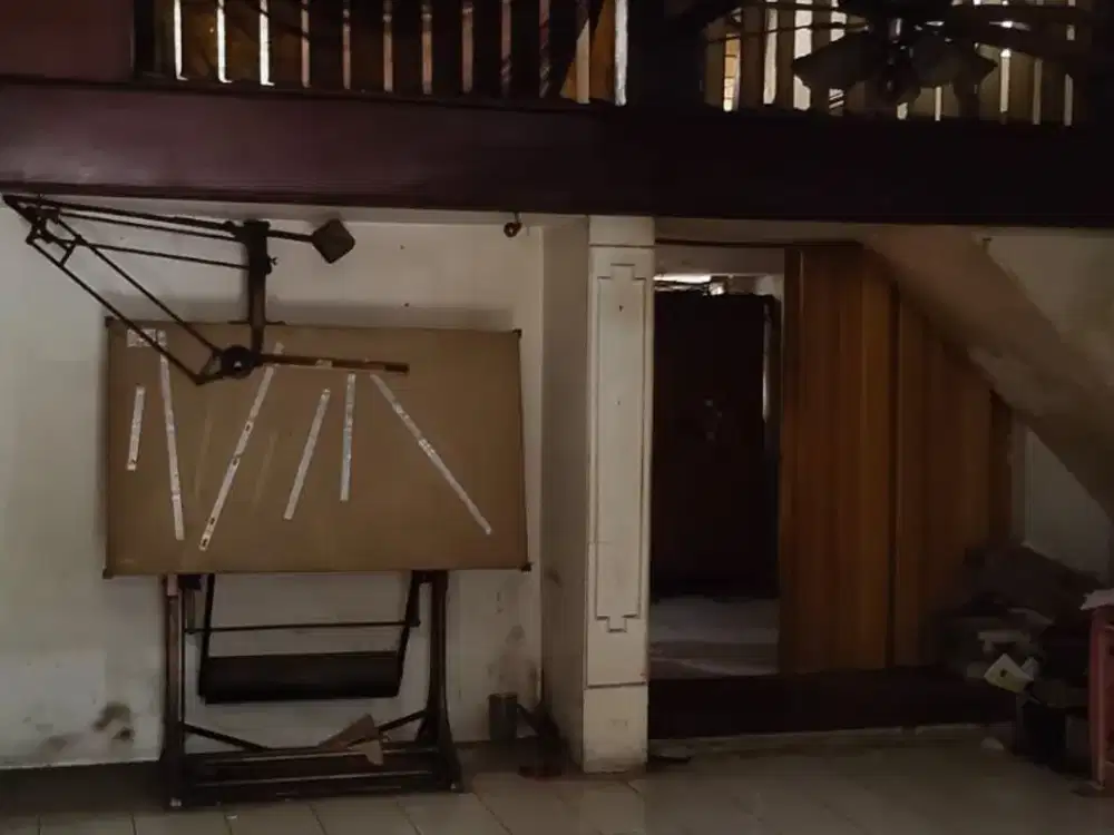 Rumah Tua Kemanggisan, Rumah Tua dekat Binus, Rumah Tua untuk bangun Kost, Kemanggisan, Kebon Jeruk, Jakarta Barat