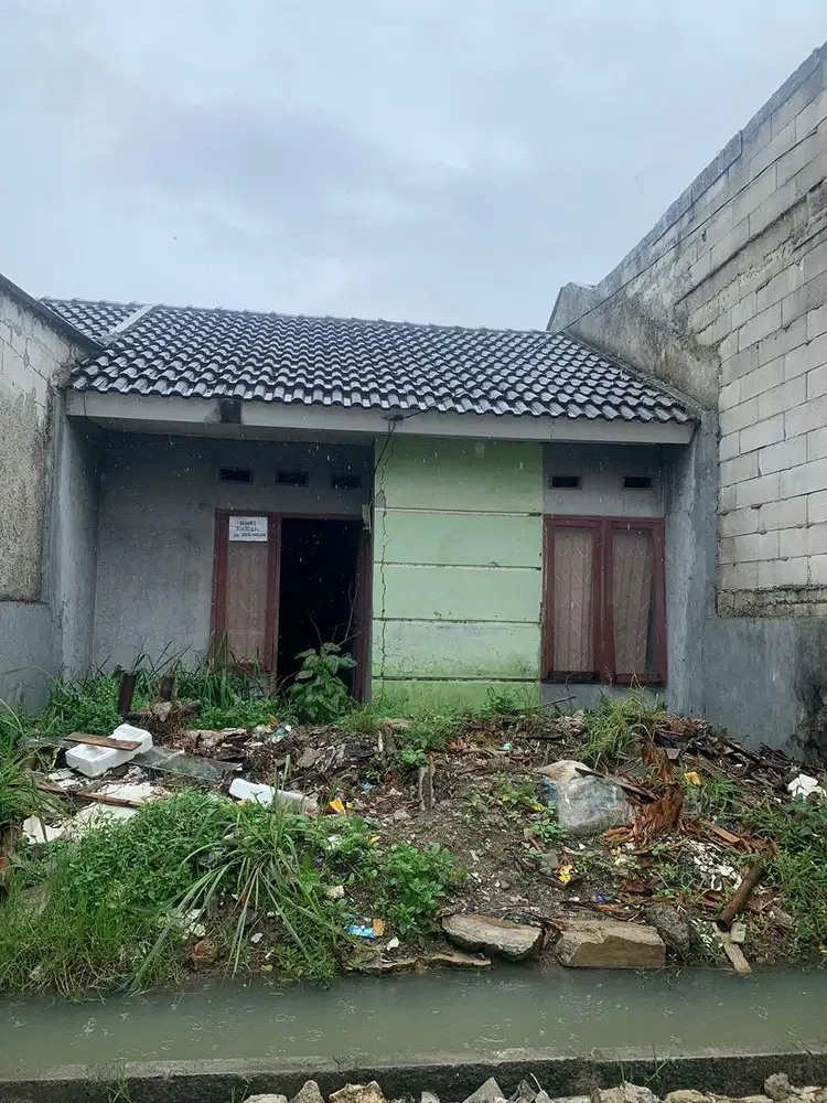 Di Jual (Over Kredit) Rumah Dengan Akses Jalan Utama Perumahan (CEPAT)