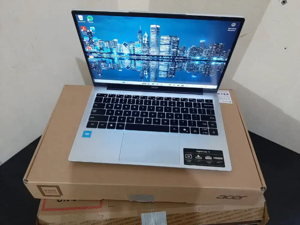 Laptop Acer Aspire Lite 14
