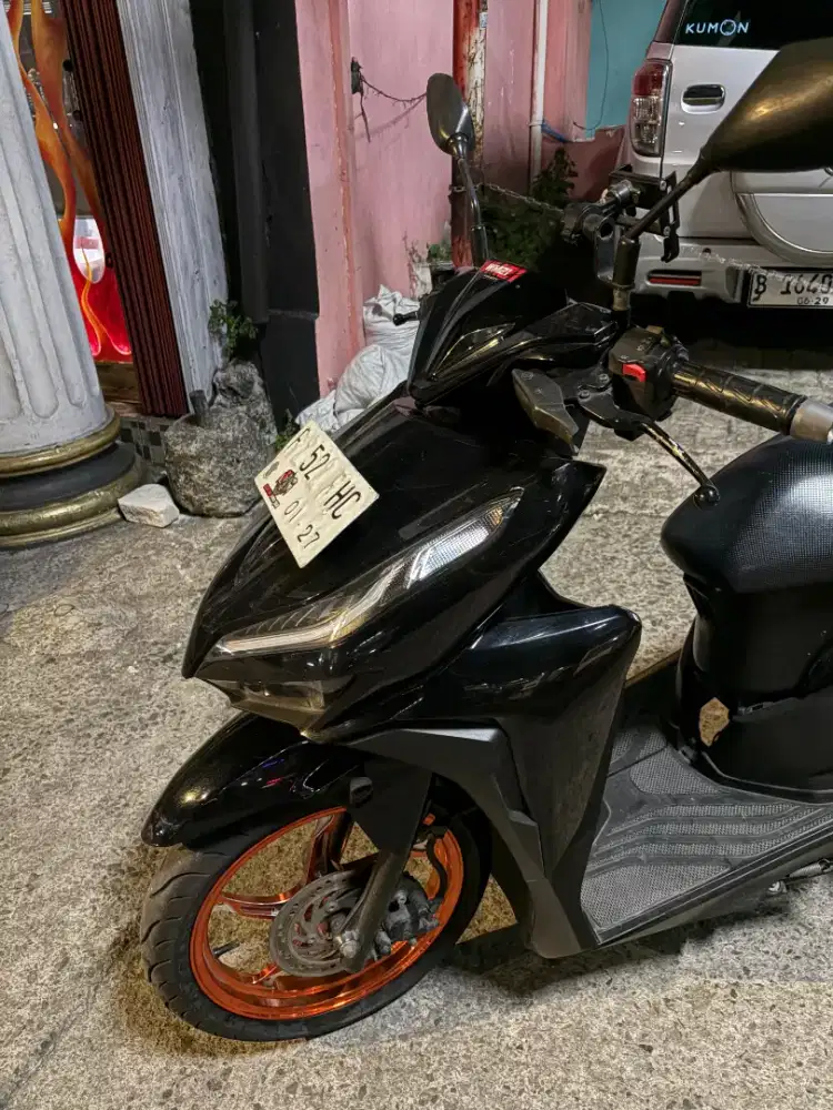 Vario 125 cbs  ss lengkap tangan ke 1