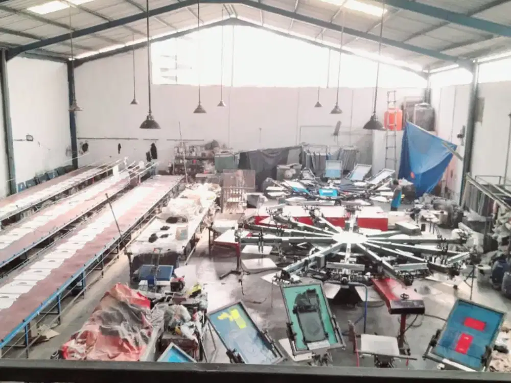 Dijual cepat  Gudang sayap cibolerang  Akses jalan truk dobel engkel,fuso