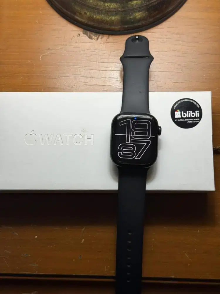 Apple Watch S10 42mm resmi ex blibli