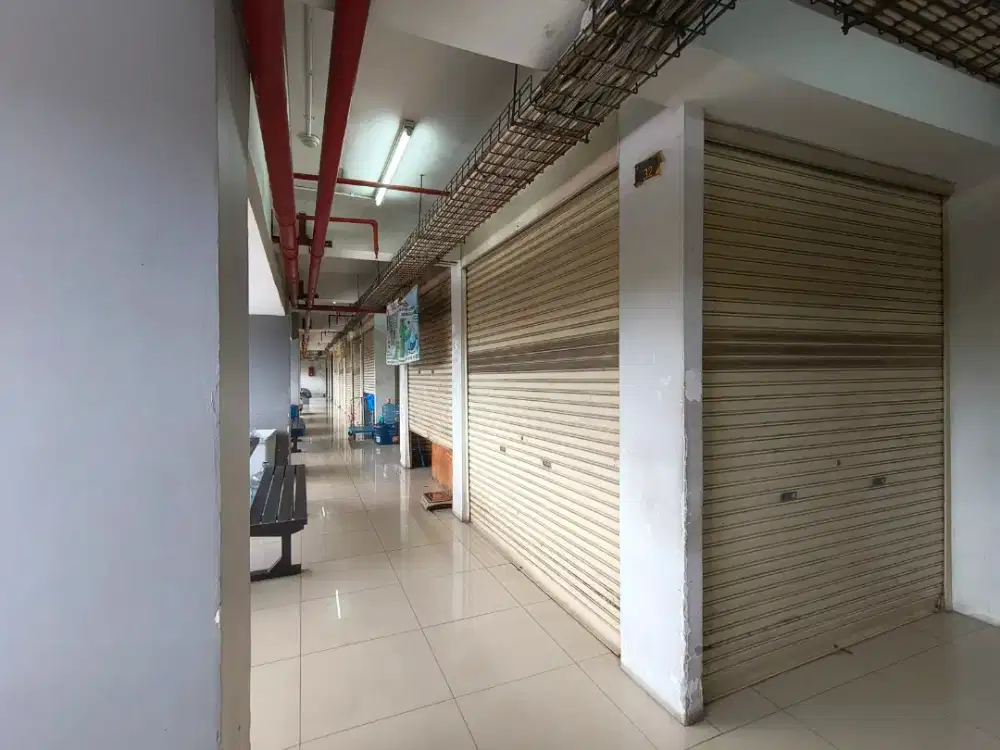 Asisten klinik perempuan