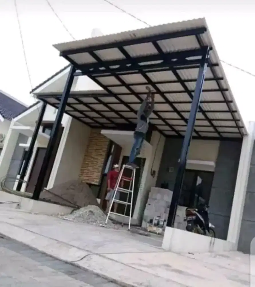 Kanopi baja ringan