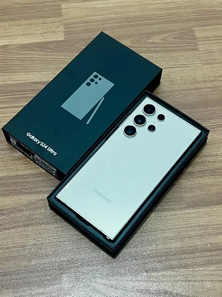 Samsung S24 Ultra 12/512gb SEIN