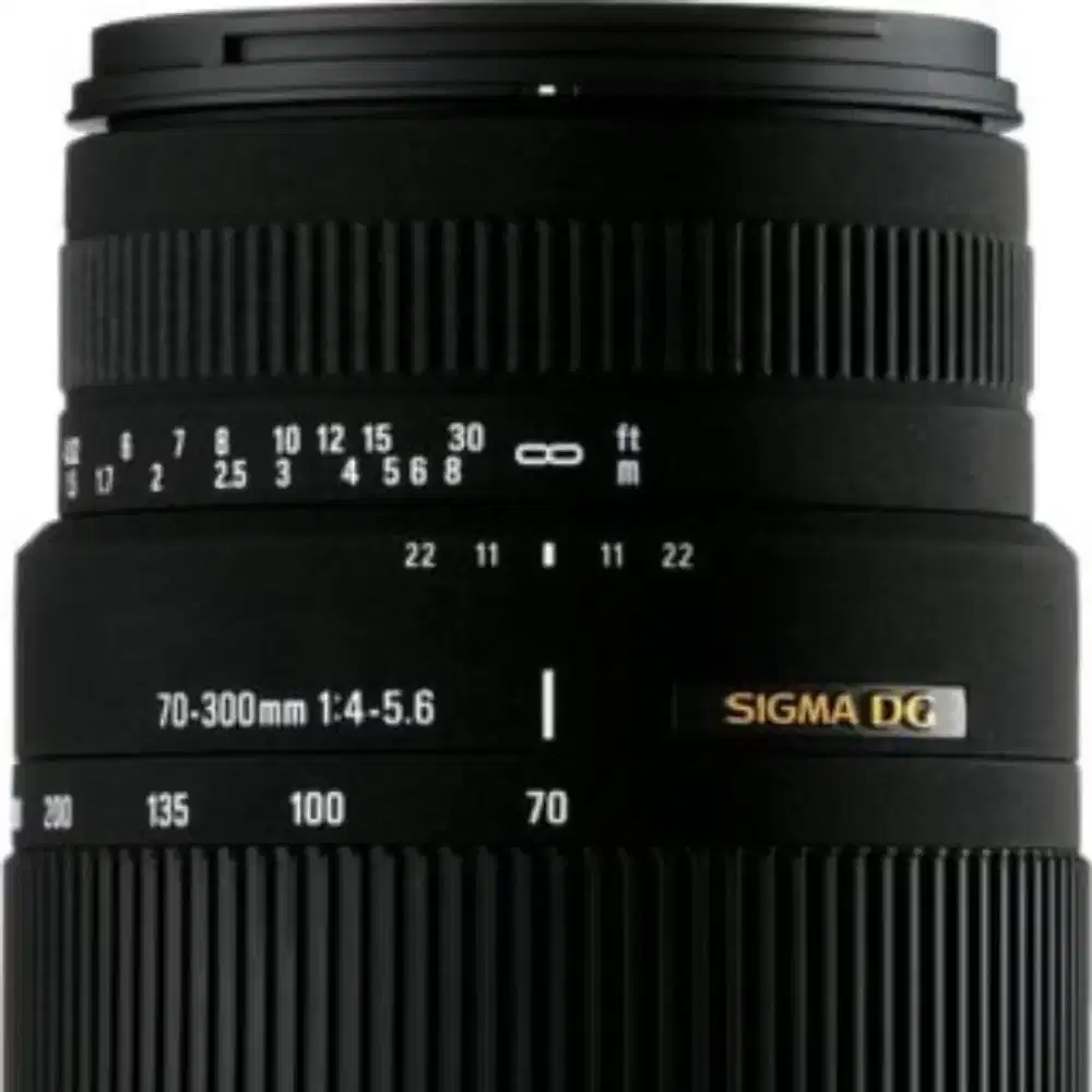 Lensa Sigma DG 70-300mm for Nikon