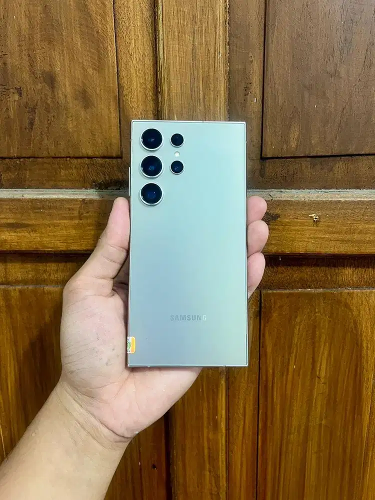 Samsung S24 Ultra 12/512gb SEIN Fullset