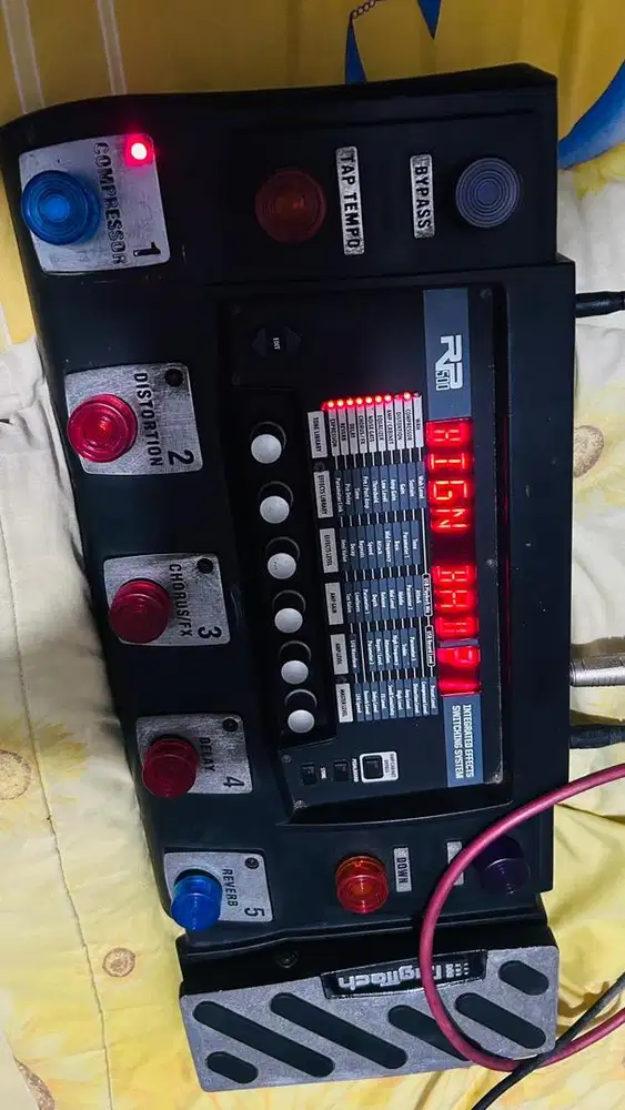 Efek gitar digitech RP 500