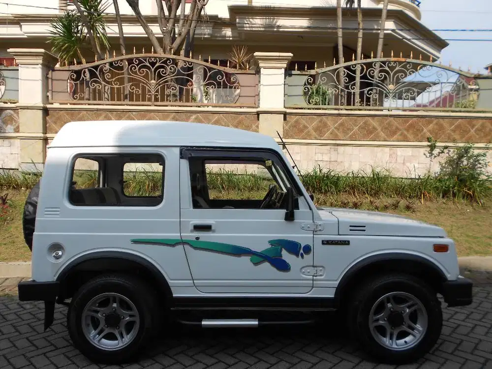 SUZUKI KATANA 1.0 GX TIPE TERTINGGI 2003 (L) SUPER ISTIMEWA