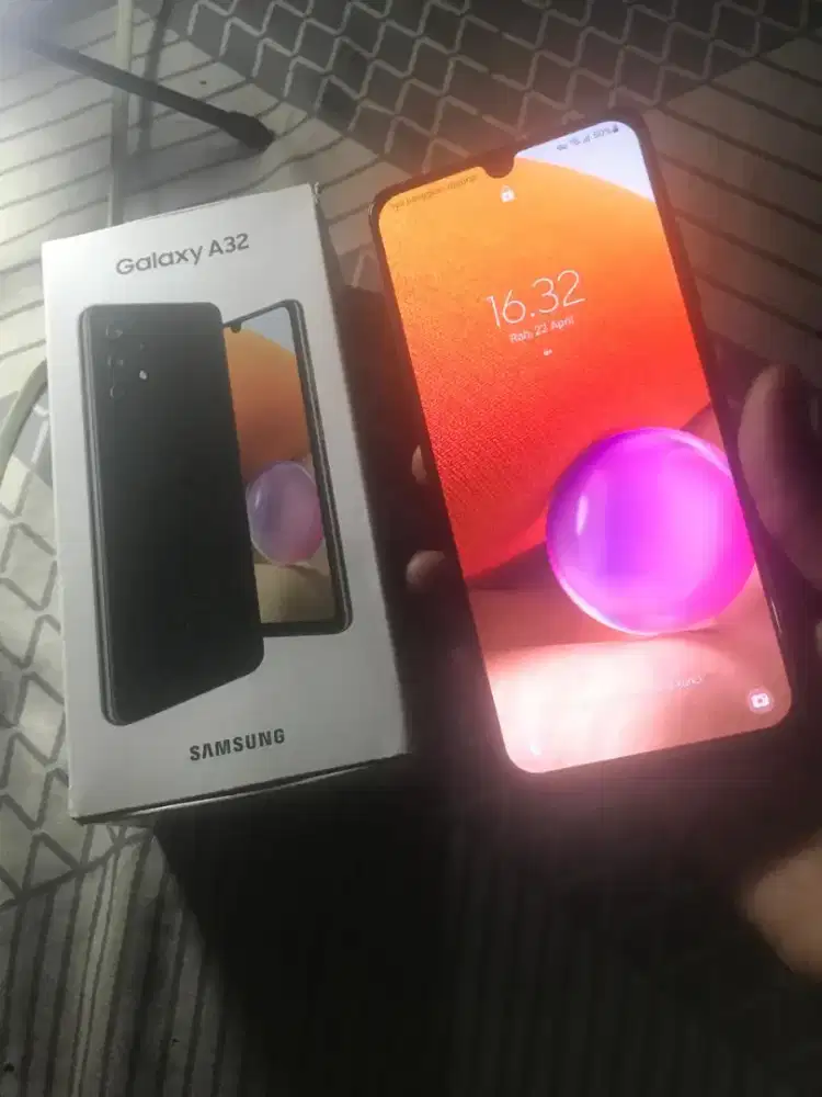 SAMSUNG GALAXY A32