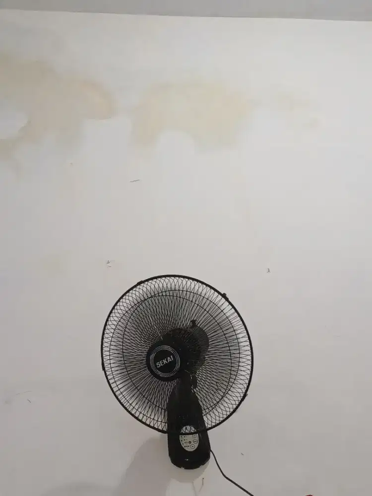 Kipas angin second merek sekai tipe 1628RC