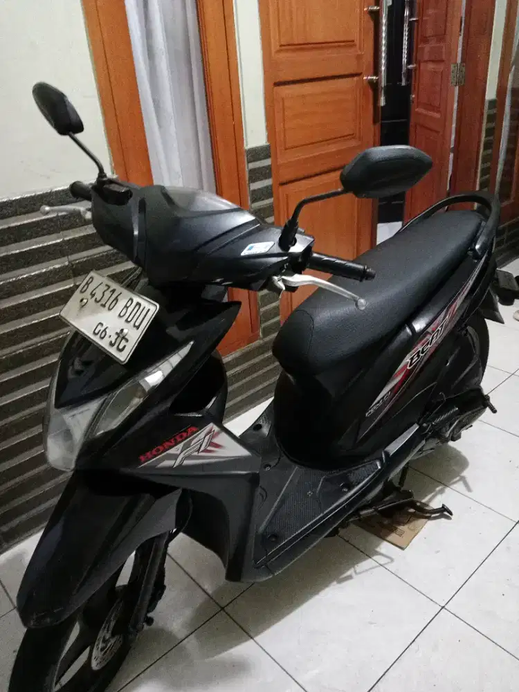 BEAT F1 TAHUN 2015 MULUSS MESIN AMAN CAKEP PAJAK IDUP