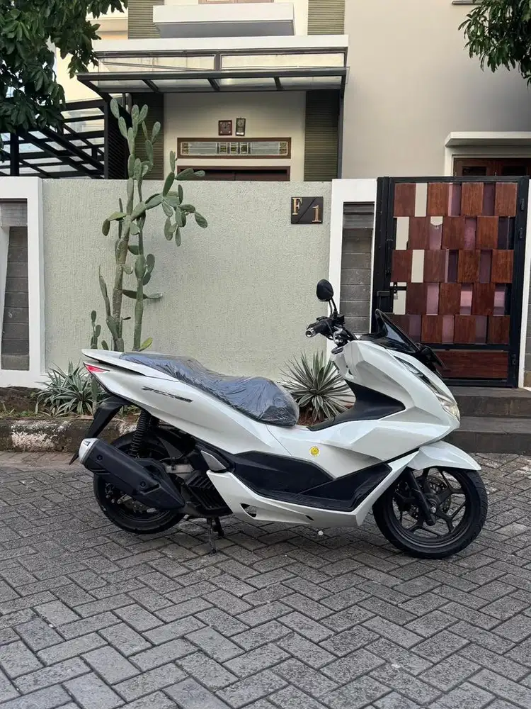 KM 630 KILO ! HONDA PCX 160 TH CBS 2024 PAJAK BULAN 12-2025