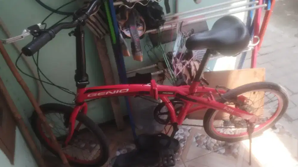 Sepeda Lipet Merek Genio