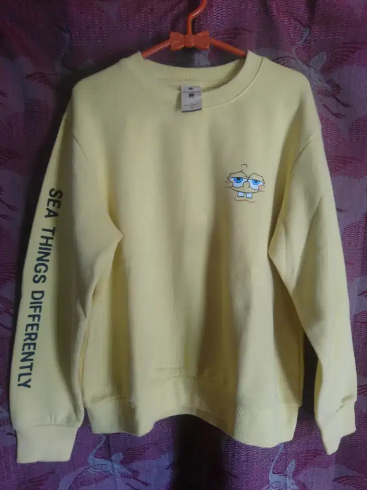 Crewneck Nii x Spongebob Sweatshirt 
size 85