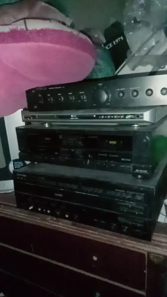 tv bekas/ampli/radio kaset/vcd