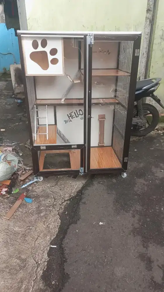 Kandang kucing Elka