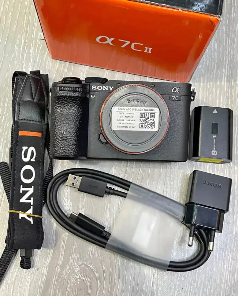 DI JUAL SONY A7C II BLACK LIKE NEW KOMPLIT (SC 7XX)