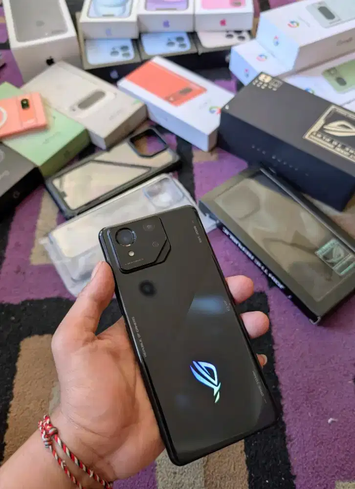 Asus ROG Phone 8 5G 12-256Gb