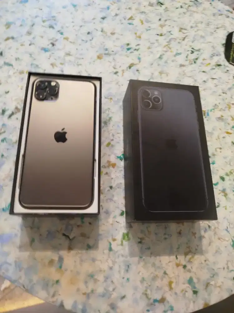 iPhone 11 pro max 512gb sekian lengkap