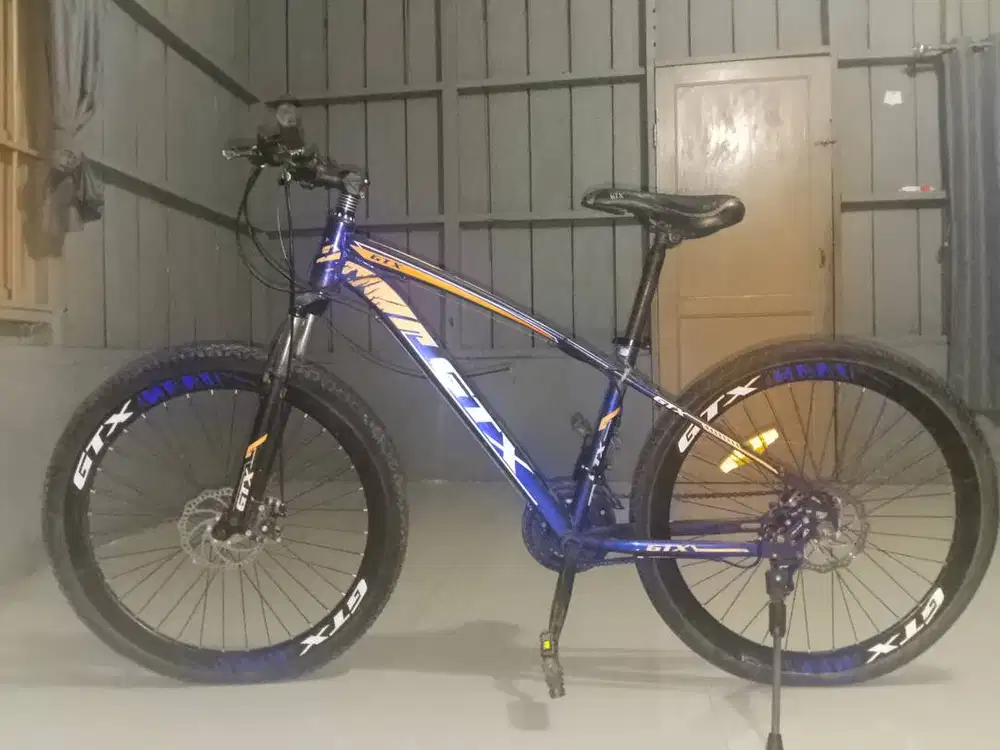 sepeda gunung bekas kualitas kelas atas