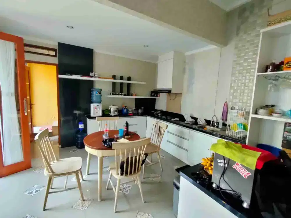 Dijual Rumah Batununggal Indah, siap huni full furnised