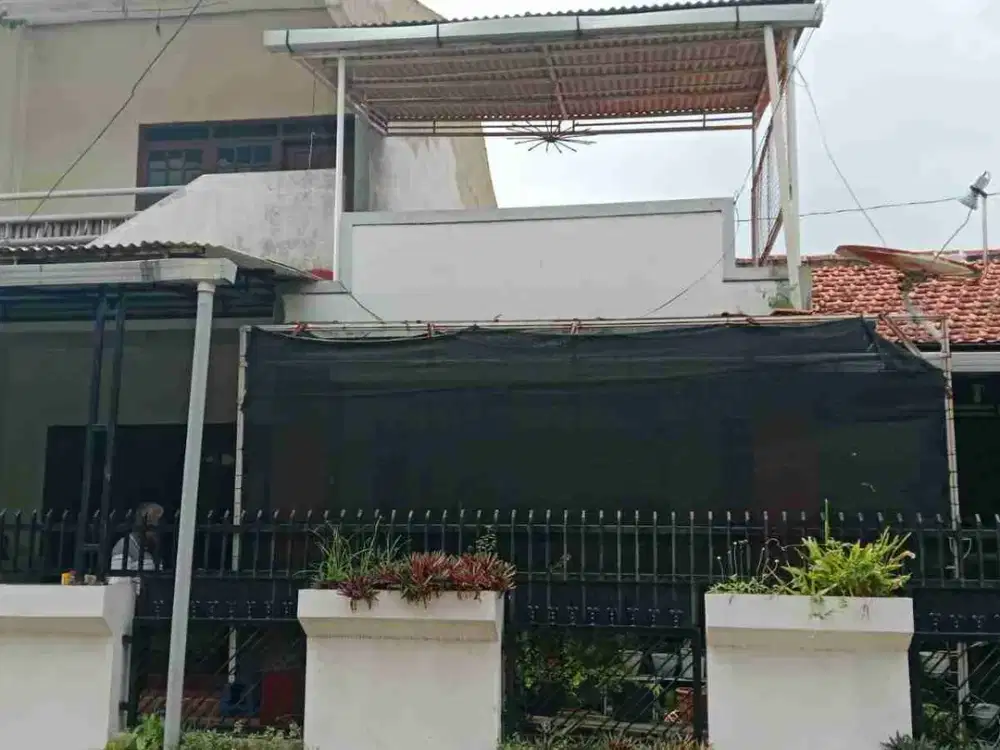 DIJUAL TANAH & BANGUNAN / RUMAH DI MENOREH, SAMPANGAN,SEMARANG