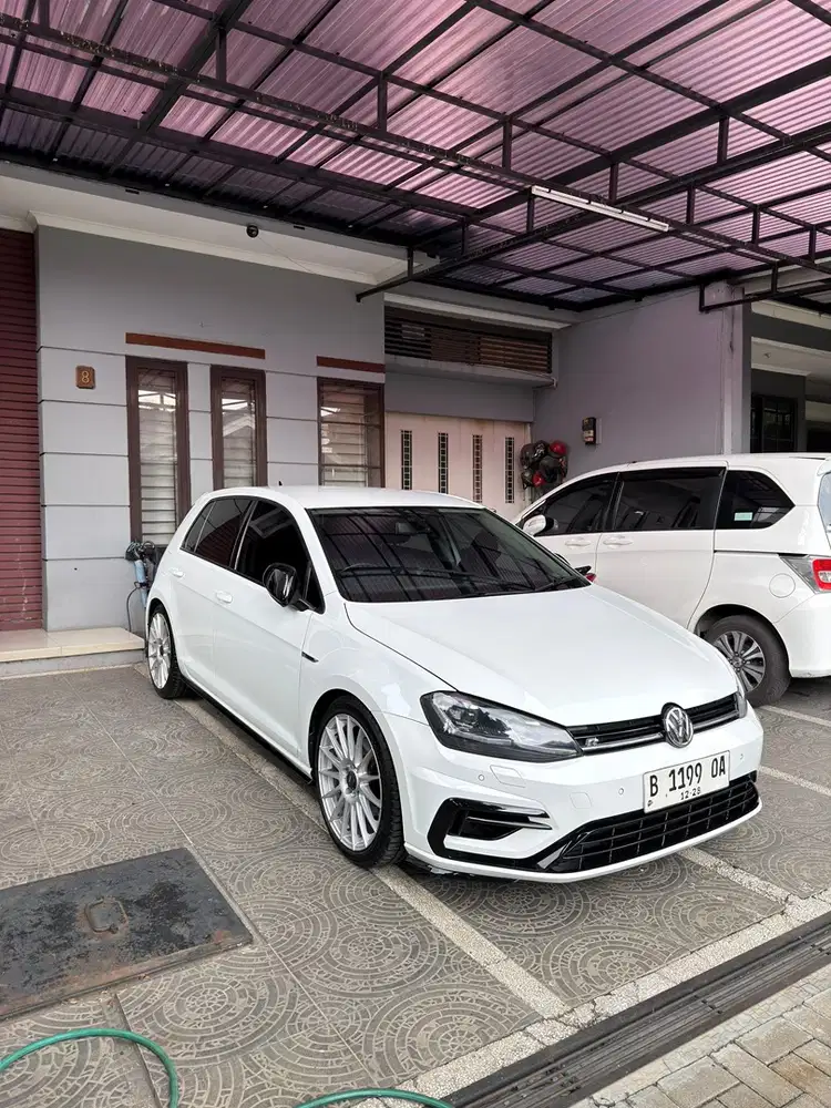 Volkswagen Golf 2014 Bensin