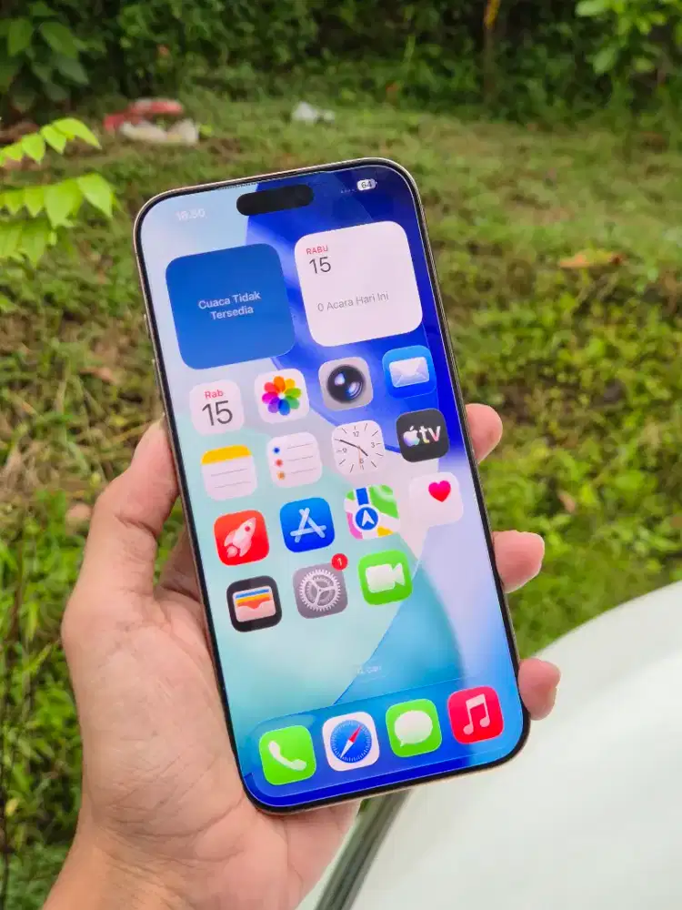 Iphone 16 pro max 256gb bekas ibox