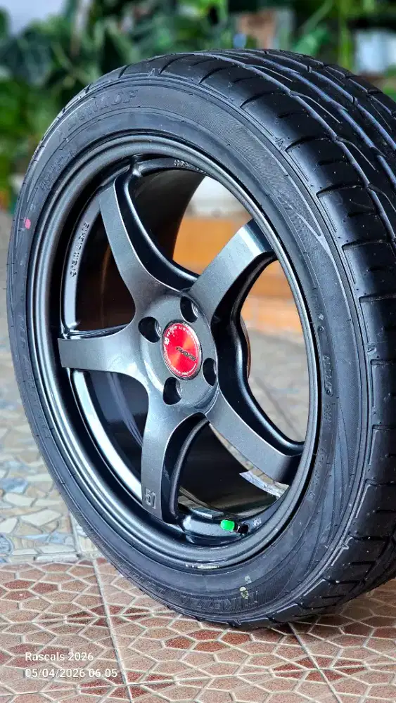 Velg Racing RAYS GRAMLIGHTS R17