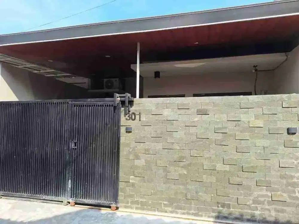 dijual rumah murah dan bagus di cluster irianti jatiwarna bekasi Jawa Barat