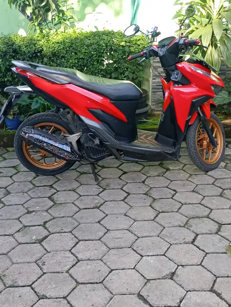Assalamualaikum. Wr. Wb. Jual Honda VARIO 125 LED NEW