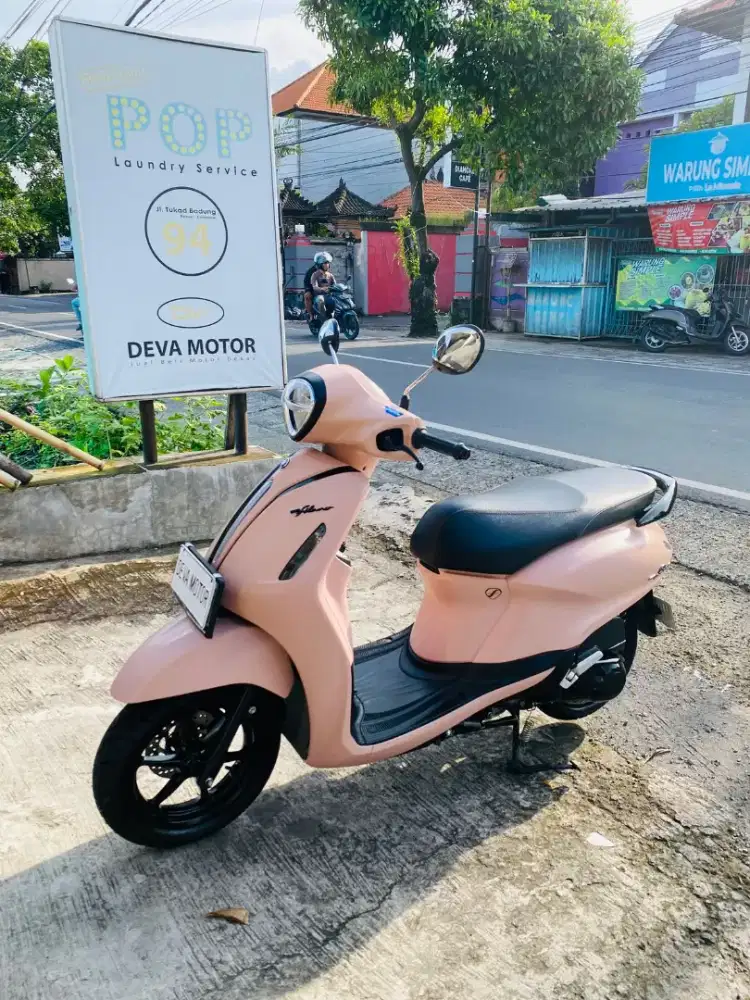 Grand Filano pink 2025 Deva motor