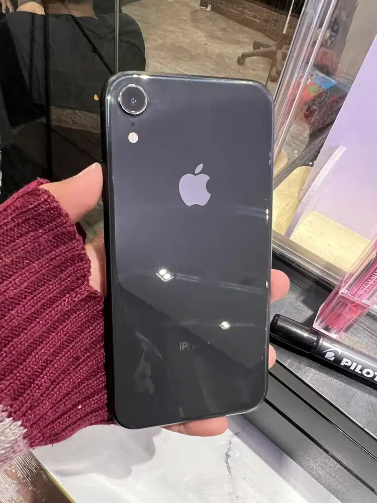 iPhone Xr 128Gb Nominus