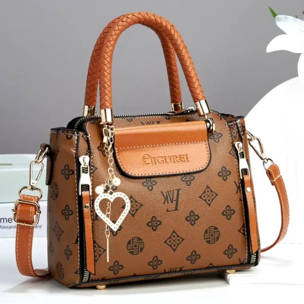 Tas bahu wanita fashion terkekinian