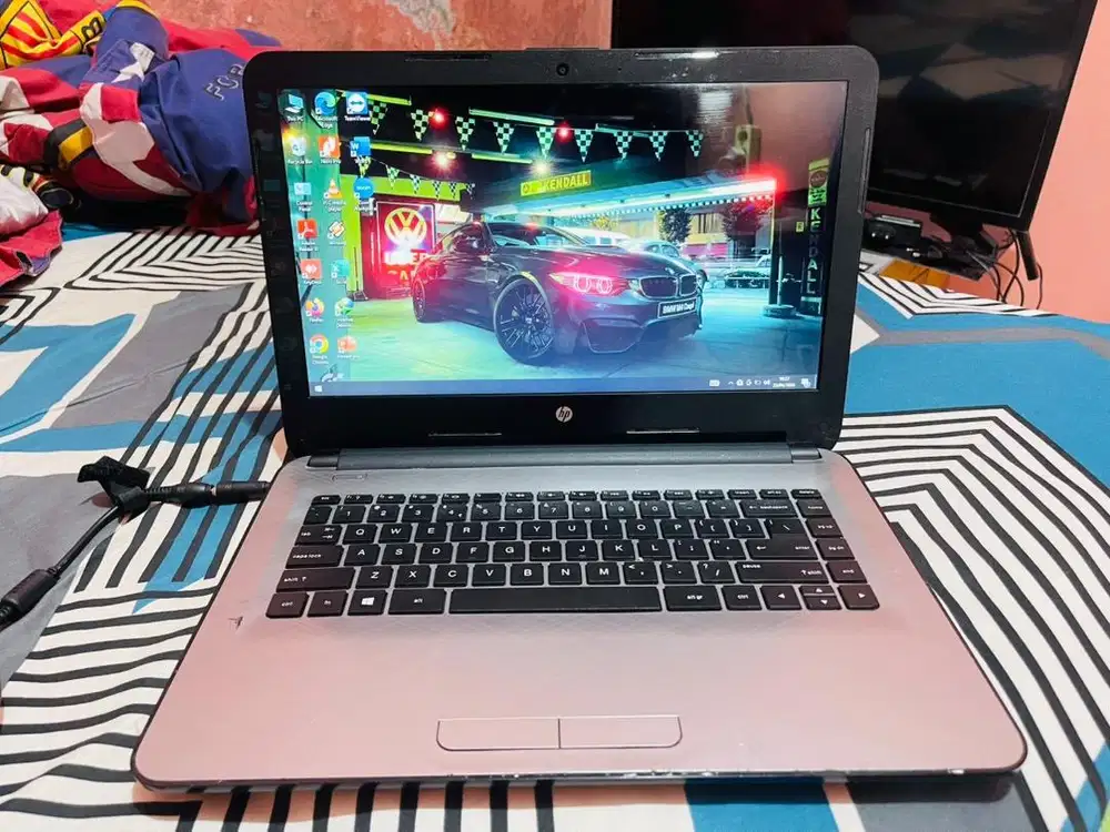 Laptop HP Pavilion TPN I120 Amd A8 Second